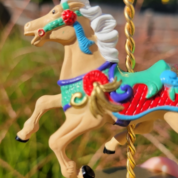 Hallmark 1989 Carousel Horse Christmas Ornaments (4) ~ GUC - Picture 7 of 16